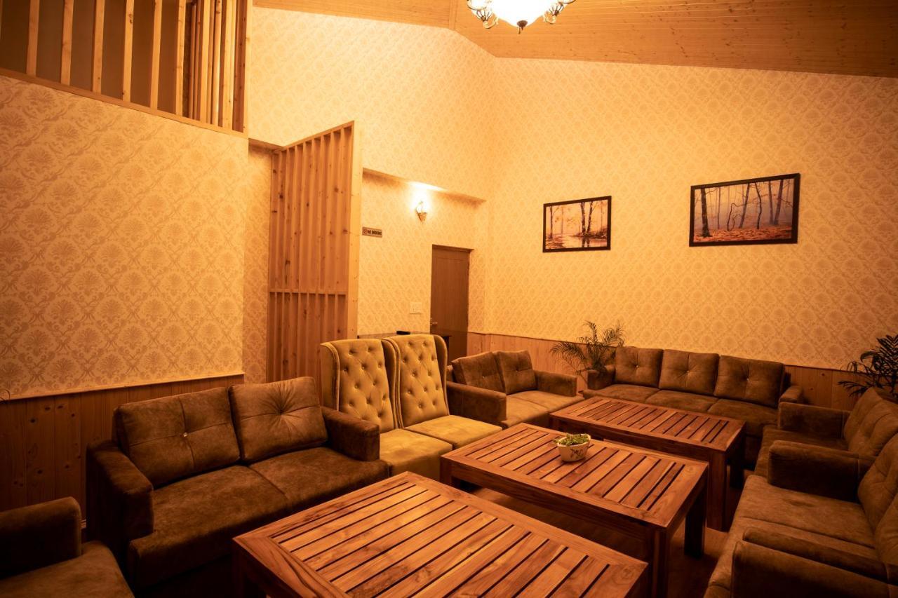 Royal Mansion Hotell Kulu Eksteriør bilde